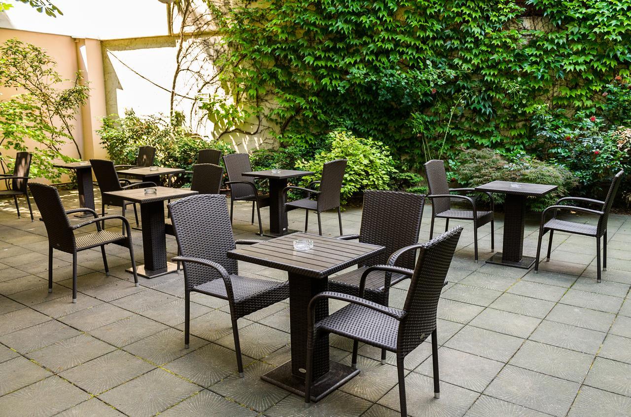 Hotel Dalimil Prague Luaran gambar