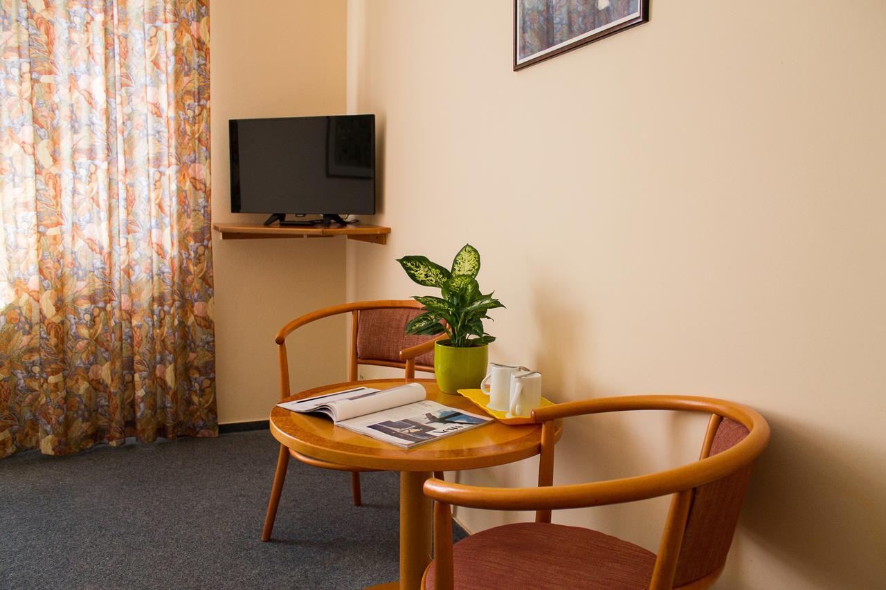Hotel Dalimil Prague Luaran gambar